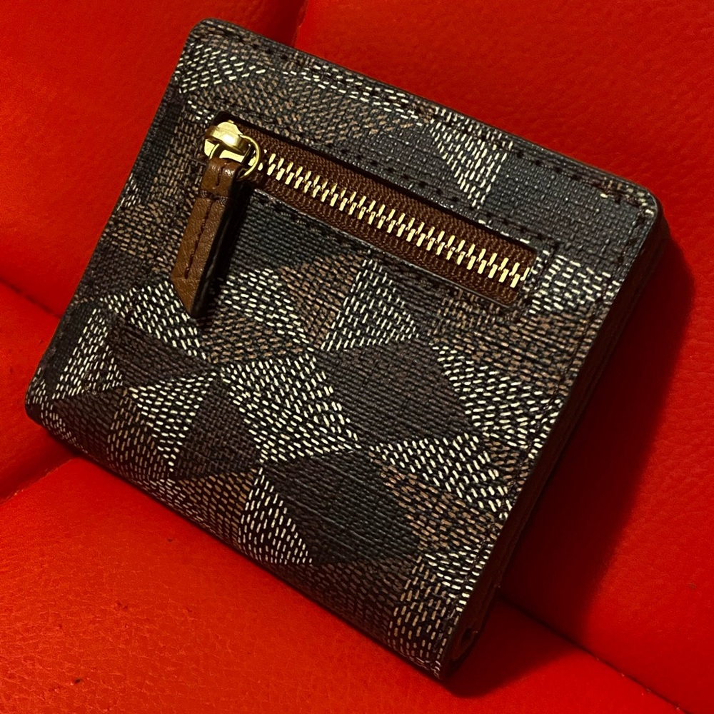 Fossil Wallet - Picture 4 of 5